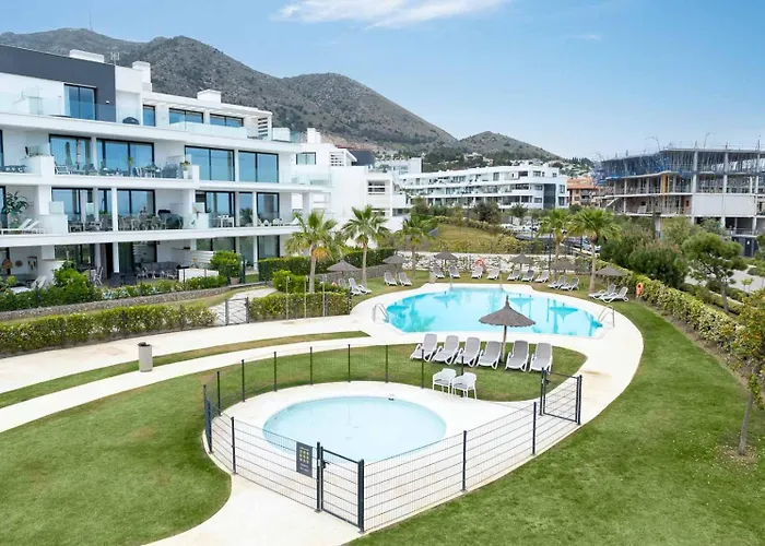 Higueron Blue Skyline View By Alfresco